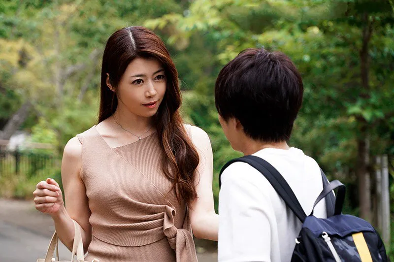 đụ mẹ của bạn thân trong chuyến về quê 3 ngày