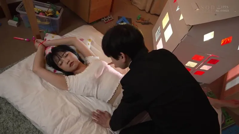 Trả thù anh trai thường xuyên bắt nạt bằng cách trả bài em người yêu anh ấy